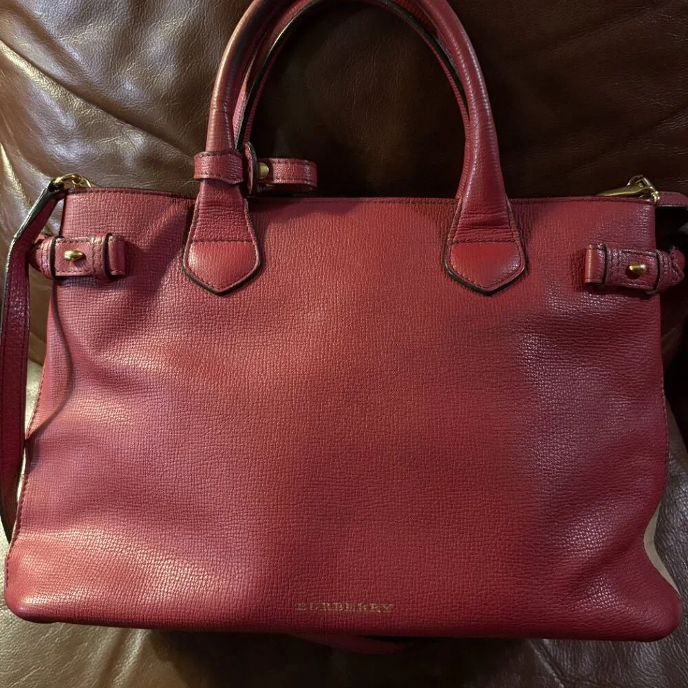 BURBERRY SM BANNER CRIMSON LEATHER CHECK CANVAS SHOULDER Medium TOTE BAG - Picture 5 of 16